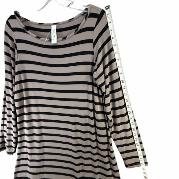 Yala T-Shirt Dress Womens M Beige Black Striped Bamboo Viscose Soft Comfort - Picture 9 of 14